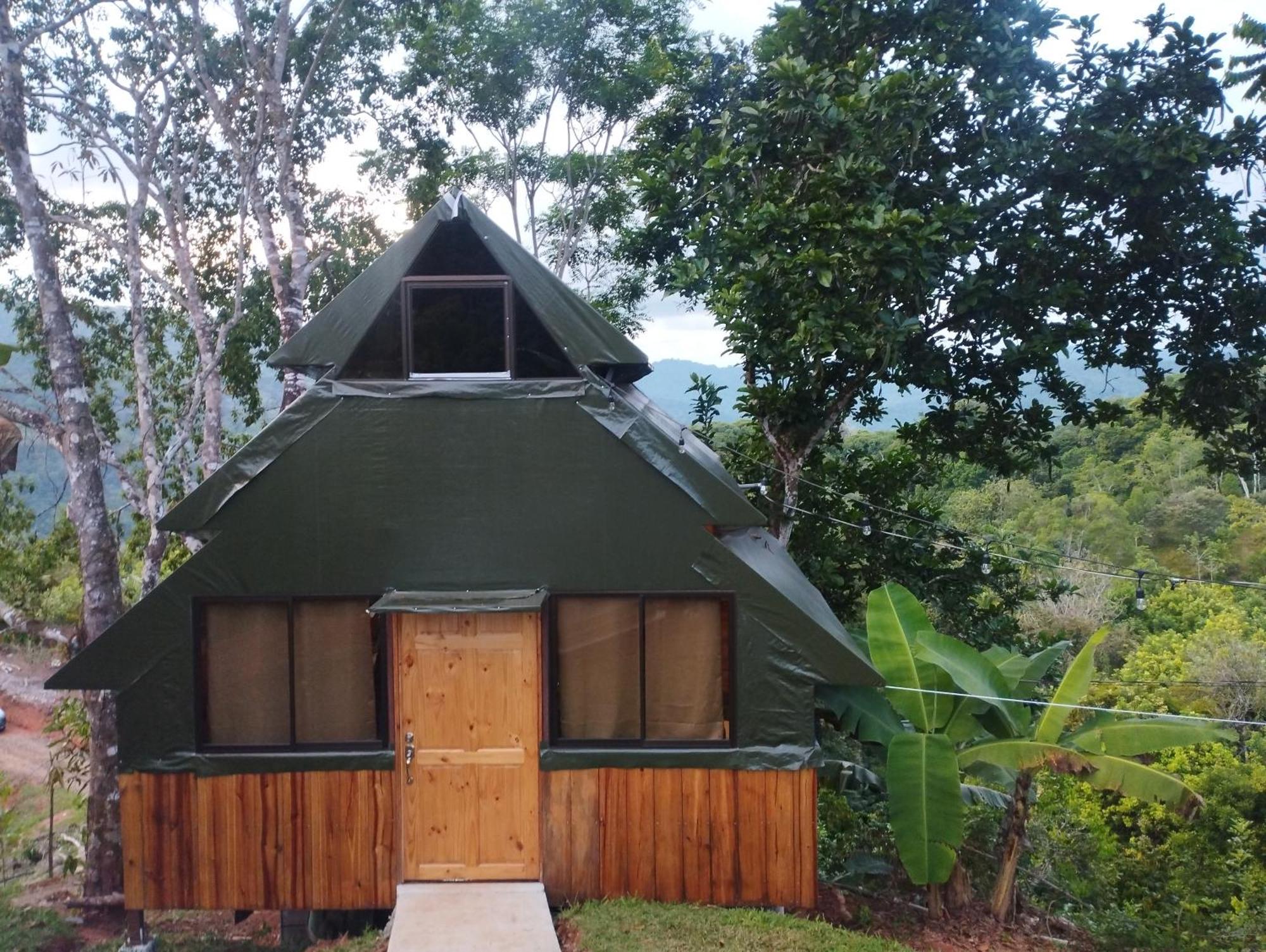 Makambu Campsite Platanillo